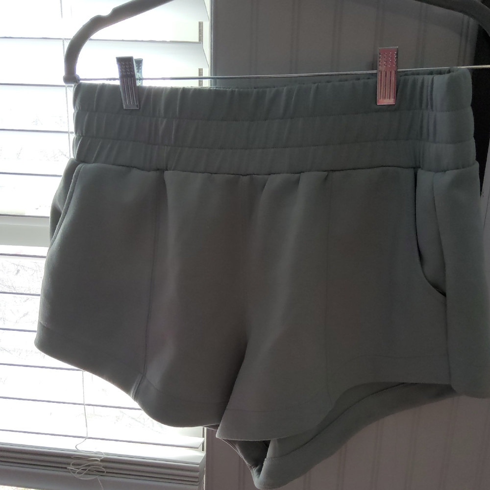 Kyodan Women's High Waist Gray Shorts